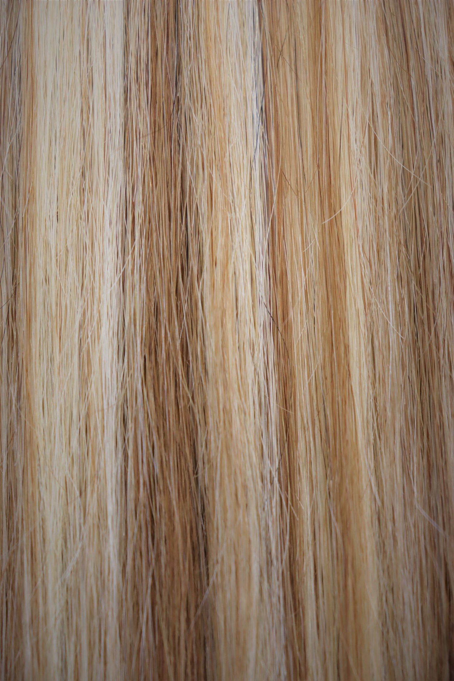 24&quot; Luxe Hand Tied Weft